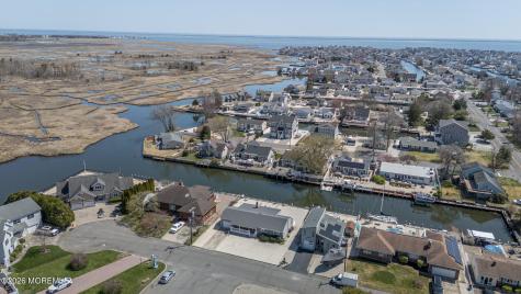 613 Winthrop Drive Forked River NJ 08731
