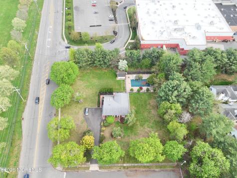 1 Flintlock Road Freehold NJ 07728