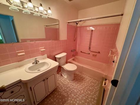 85 C Hope Road Whiting NJ 08759