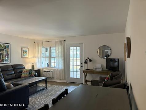 434E Portsmouth Drive Lakewood NJ 08701