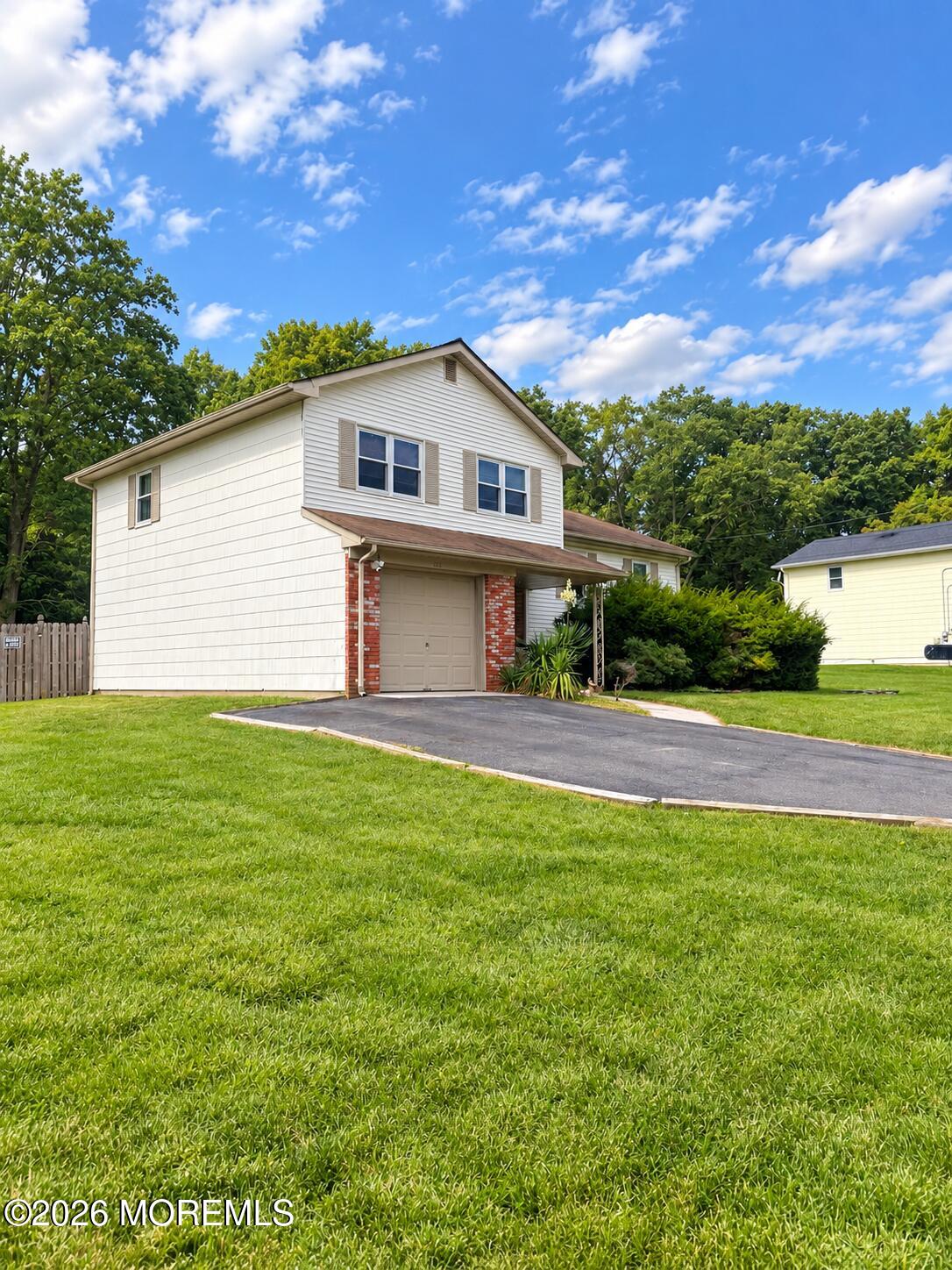 26 Chestnut Hill Road Howell NJ 07731