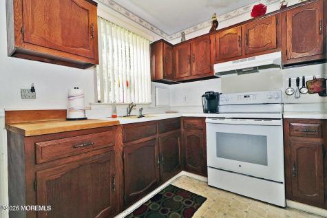 107 B Constitution Boulevard Whiting NJ 08759
