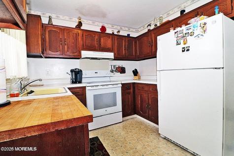 107 B Constitution Boulevard Whiting NJ 08759