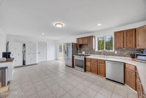785 State Route 34 Colts Neck NJ 07722