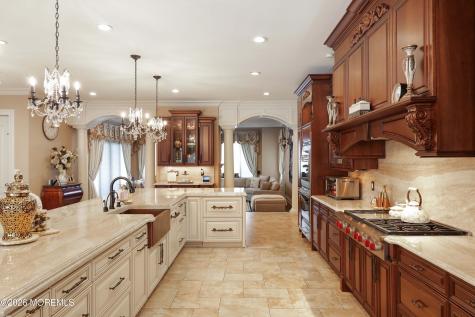 19 Embry Farm Road Marlboro NJ 07746