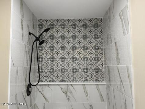 42 Lauren Lane Brick NJ 08723