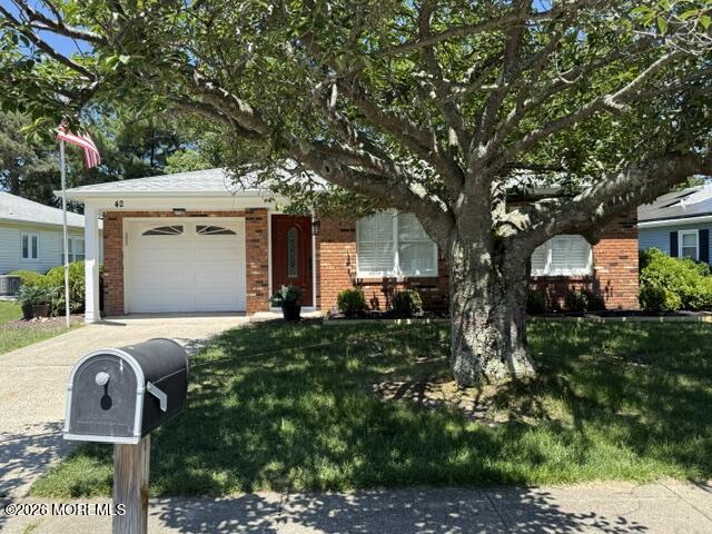 42 Lauren Lane Brick NJ 08723