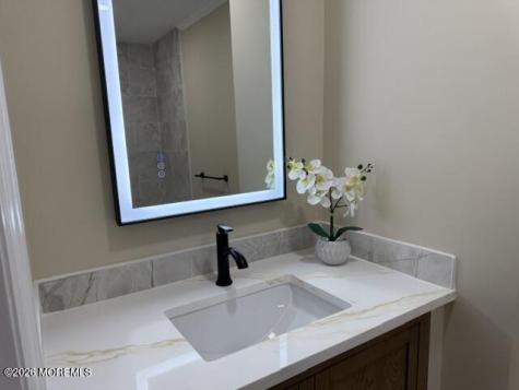 42 Lauren Lane Brick NJ 08723