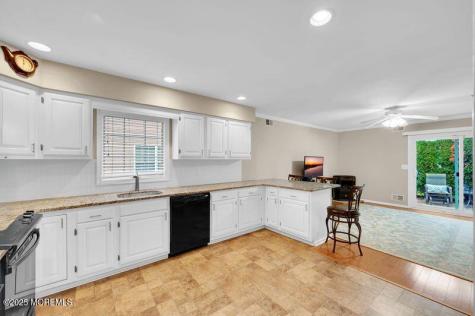 22 Rushmore Drive Brick NJ 08724