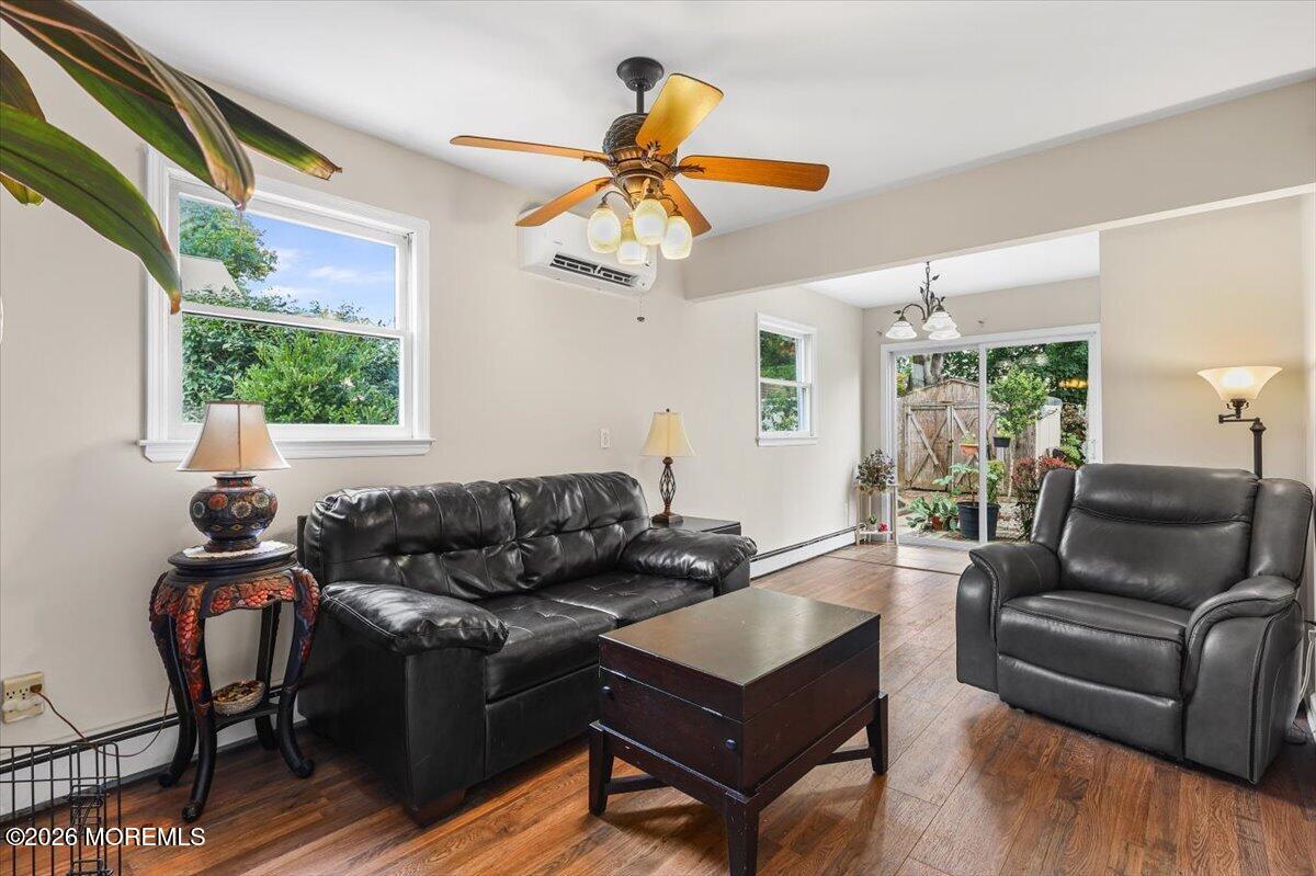 19 Manchester Avenue Keyport NJ 07735