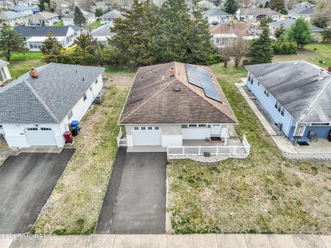 496 Saint Thomas Drive Toms River NJ 08757