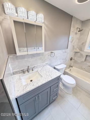12 Eastport Court Red Bank NJ 07701