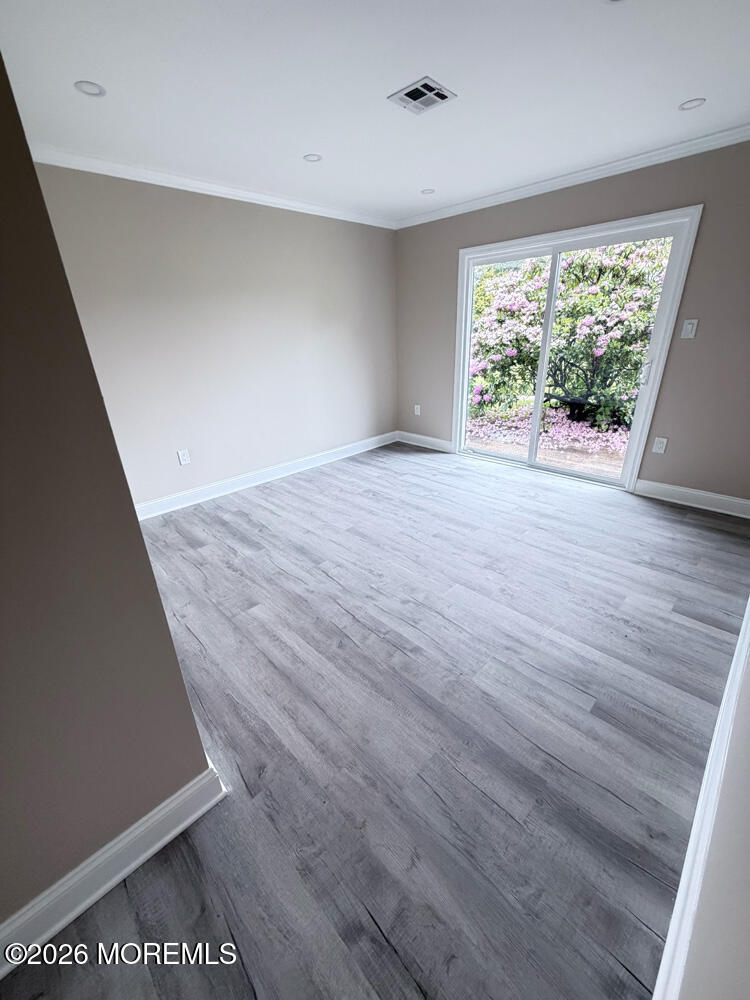 12 Eastport Court Red Bank NJ 07701