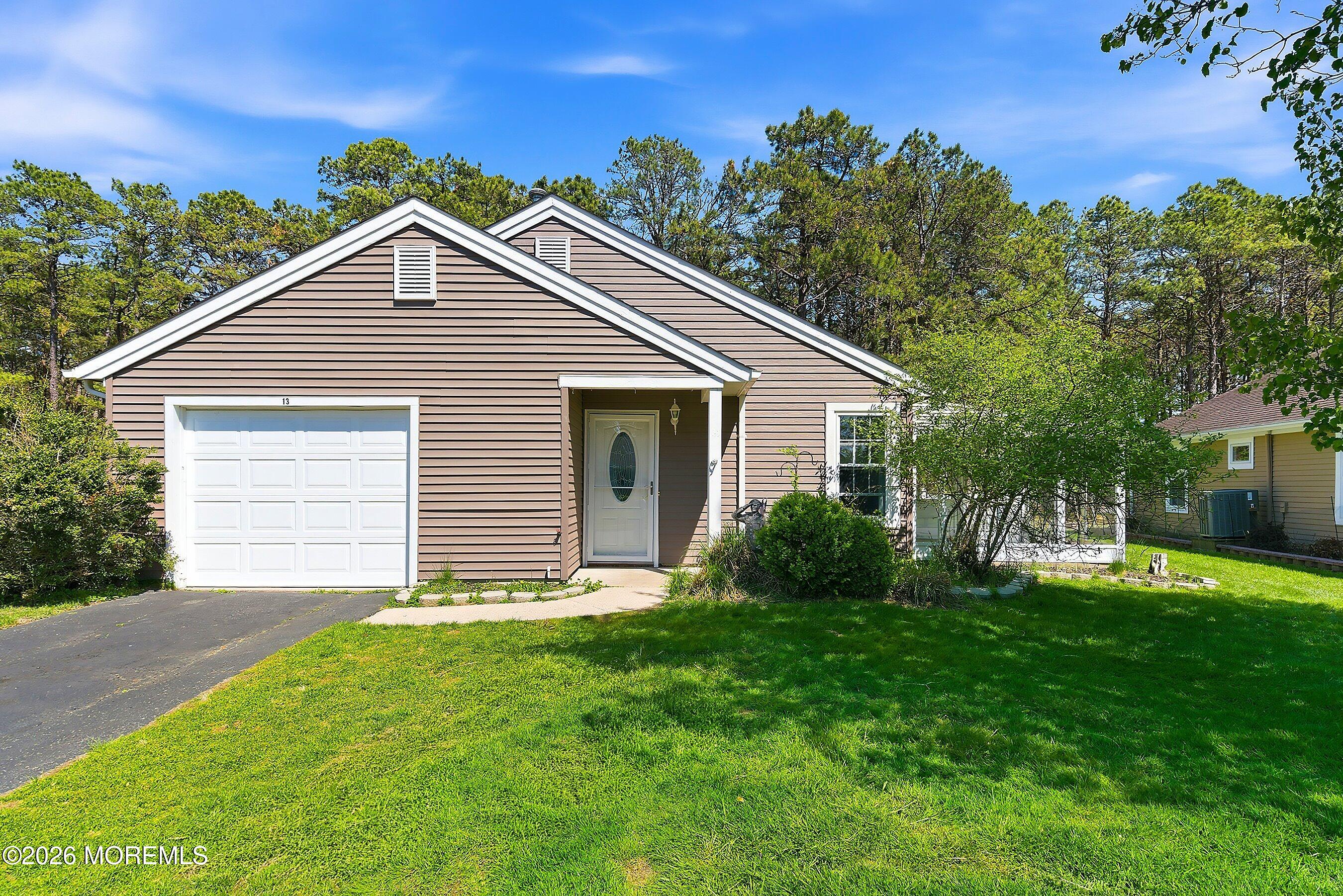13 Abbey Court Forked River NJ 08731