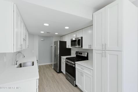 13 Abbey Court Forked River NJ 08731