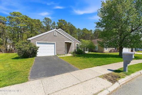 13 Abbey Court Forked River NJ 08731