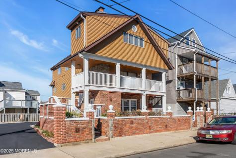 39 Oceanview Avenue Keansburg NJ 07734