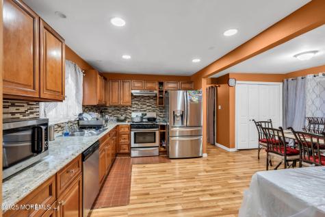 39 Oceanview Avenue Keansburg NJ 07734