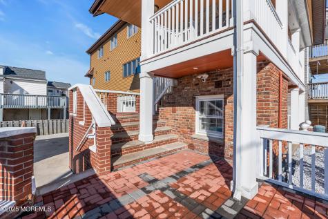 39 Oceanview Avenue Keansburg NJ 07734