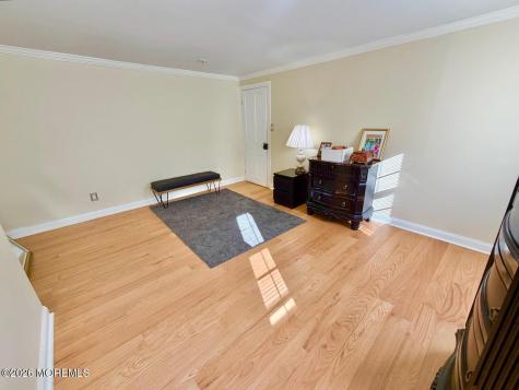 623 Main Street Leesburg NJ 08327