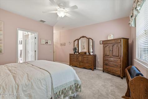 15 Breeze Terrace Barnegat NJ 08005