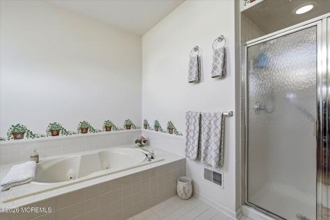 15 Breeze Terrace Barnegat NJ 08005