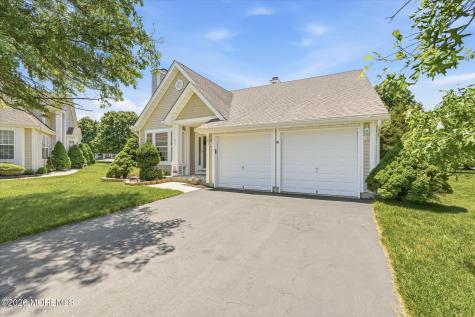 15 Breeze Terrace Barnegat NJ 08005