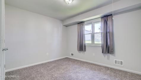 5 Missouri Court Matawan NJ 07747