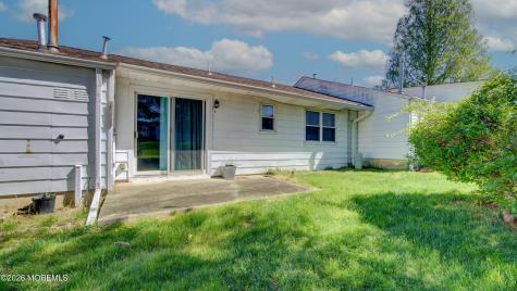 5 Missouri Court Matawan NJ 07747