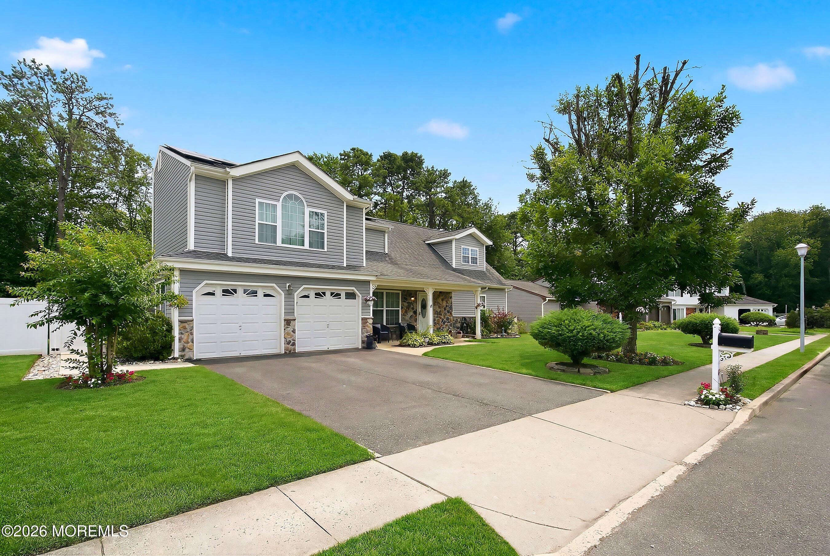 7 Cidermill Court Howell NJ 07731