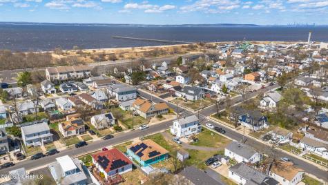 128 Highland Boulevard Keansburg NJ 07734