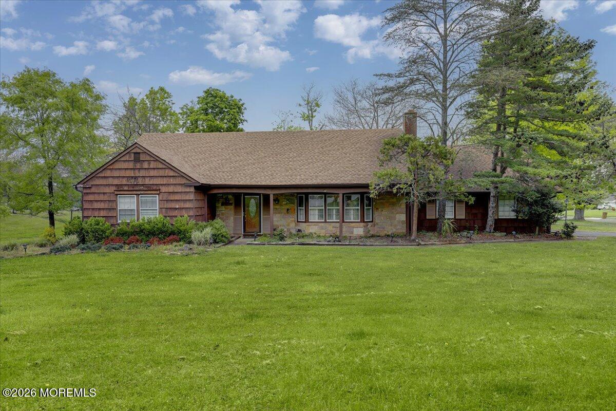 2 Steward Lane Manalapan NJ 07726