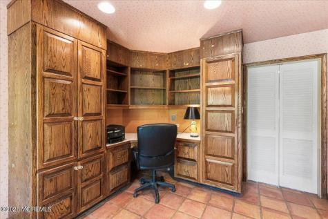 2 Steward Lane Manalapan NJ 07726