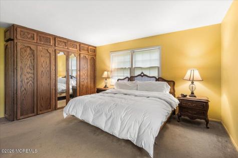 2 Steward Lane Manalapan NJ 07726