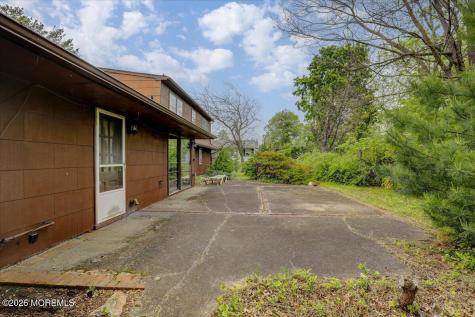 2 Steward Lane Manalapan NJ 07726