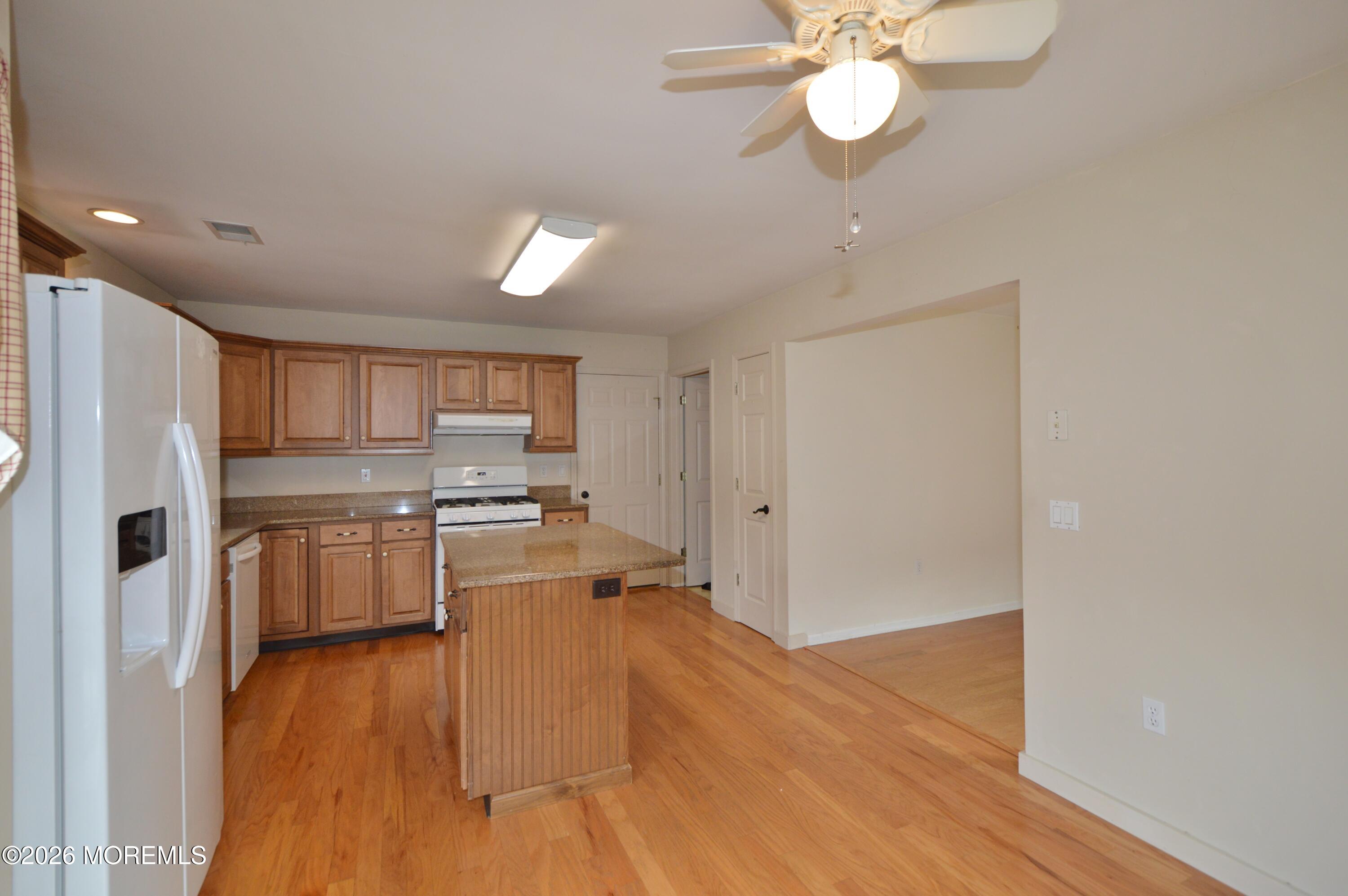 2748 Meadow Lake Drive Toms River NJ 08755