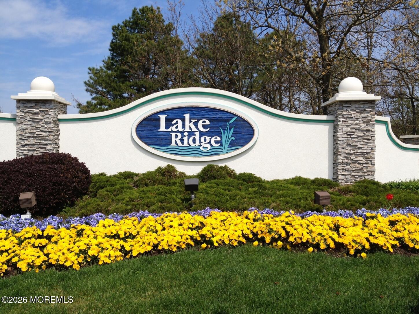 2748 Meadow Lake Drive Toms River NJ 08755