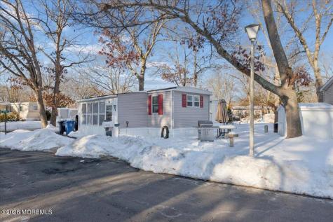 57 Roberts Road Toms River NJ 08755