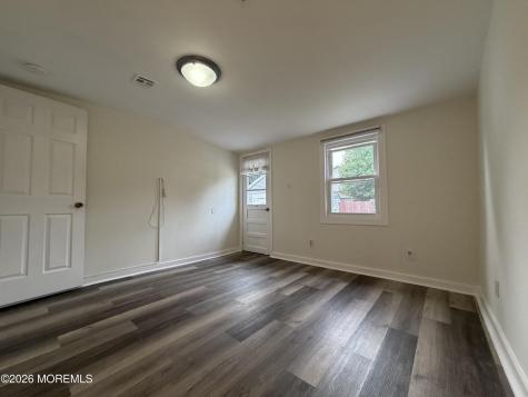 11 Cedar Avenue North Middletown NJ 07748