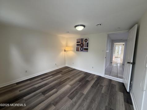 11 Cedar Avenue North Middletown NJ 07748