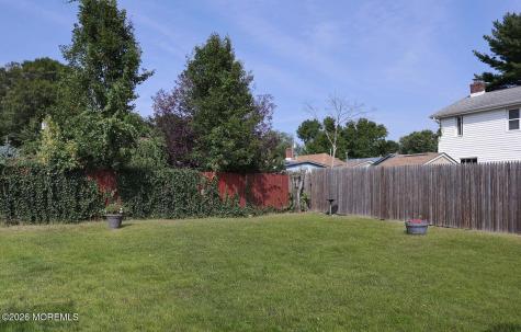 11 Cedar Avenue North Middletown NJ 07748