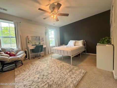 137 Bowsprit Road Manahawkin NJ 08050