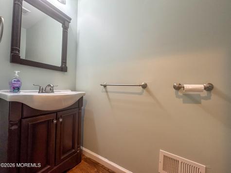 137 Bowsprit Road Manahawkin NJ 08050