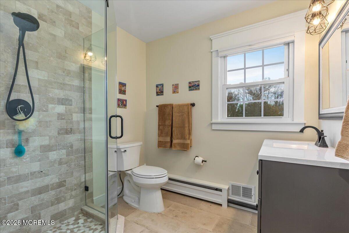 25 Wildhedge Lane Holmdel NJ 07733