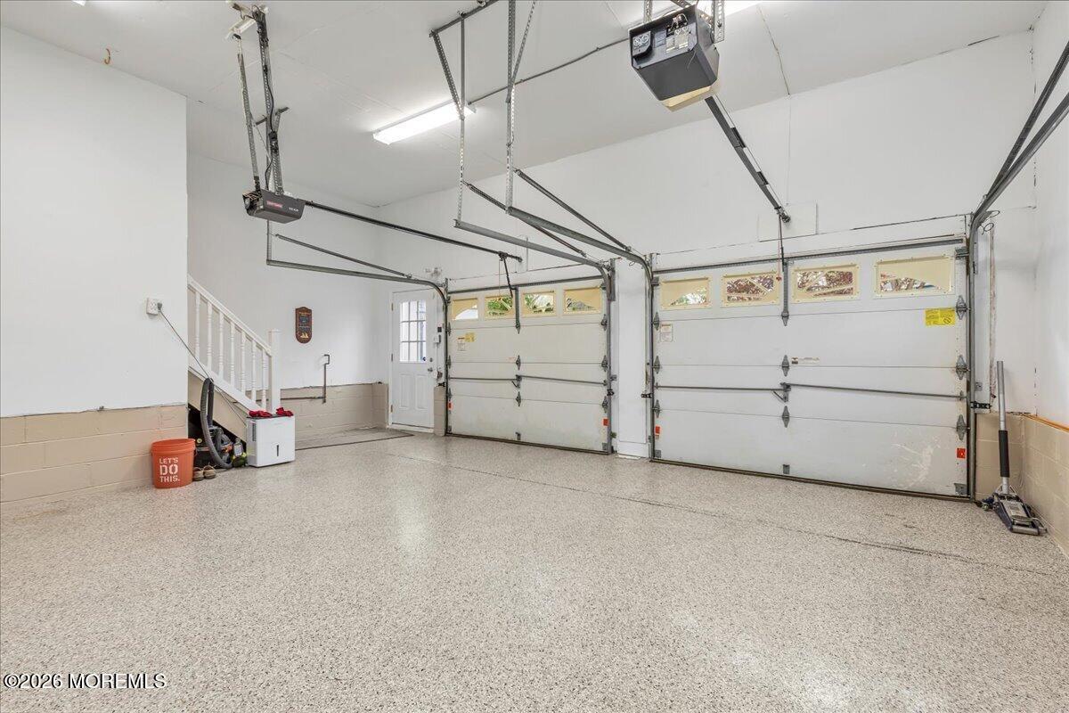 25 Wildhedge Lane Holmdel NJ 07733