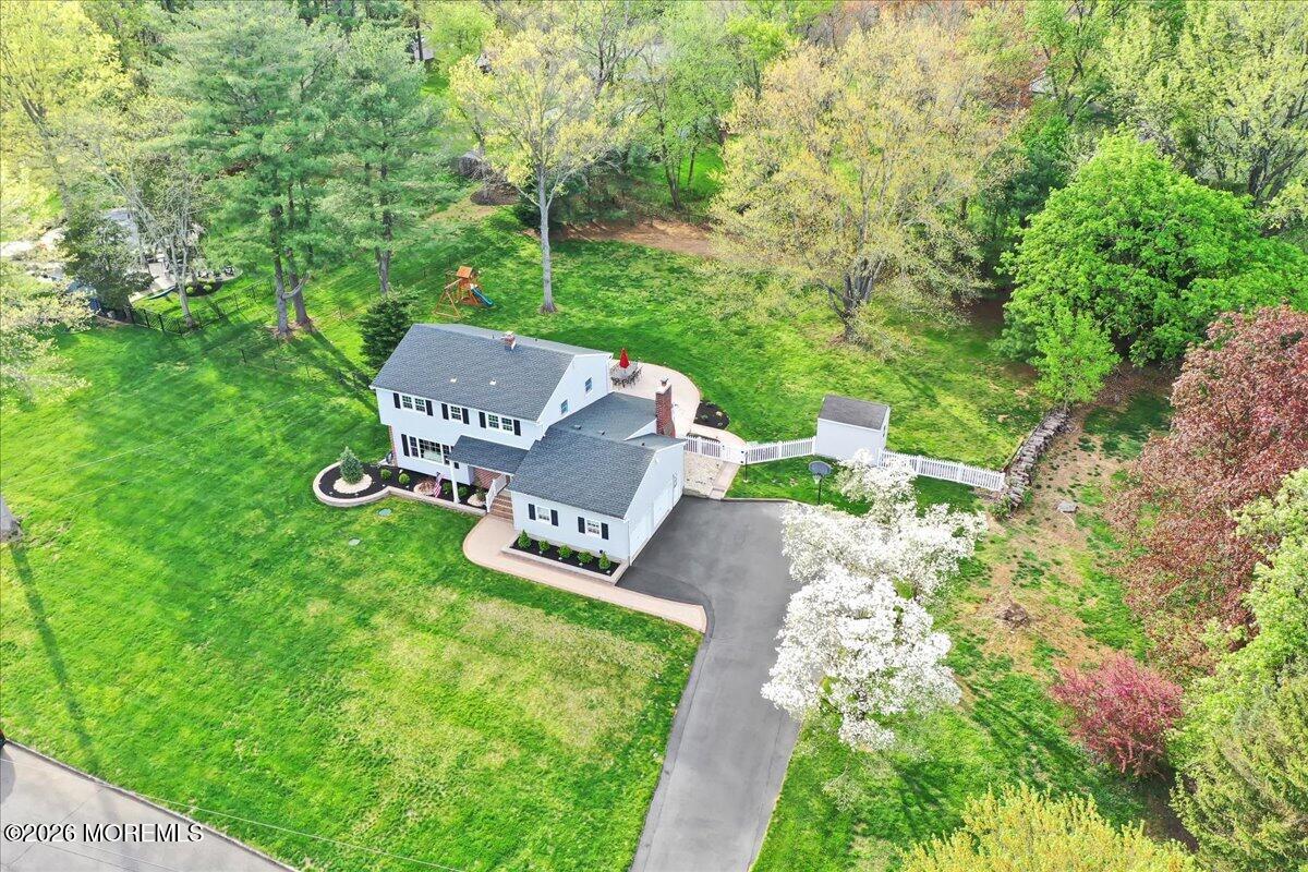 25 Wildhedge Lane Holmdel NJ 07733