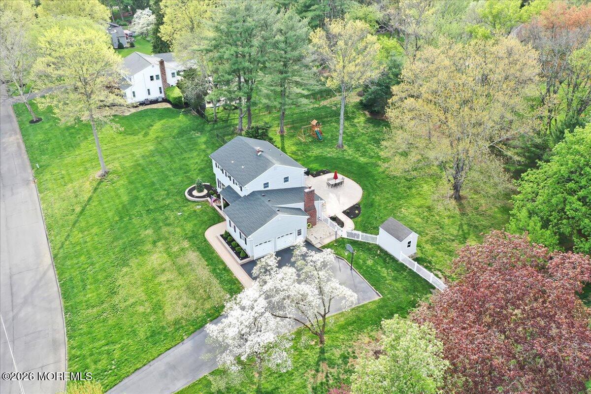 25 Wildhedge Lane Holmdel NJ 07733