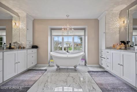 10 Hannah Mount Drive Millstone NJ 08510