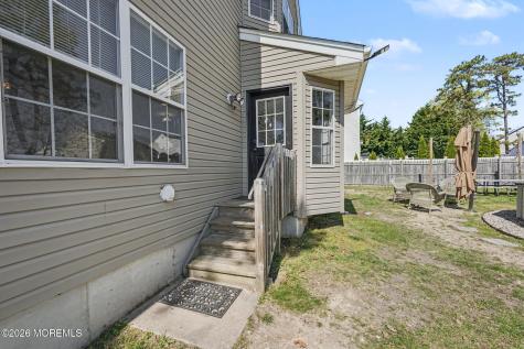 8 Avalon Avenue Barnegat NJ 08005
