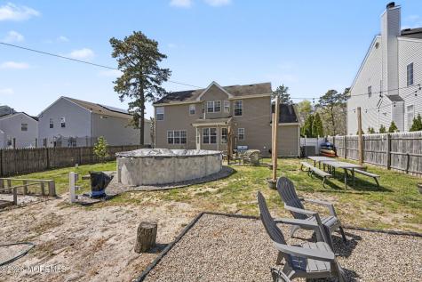 8 Avalon Avenue Barnegat NJ 08005